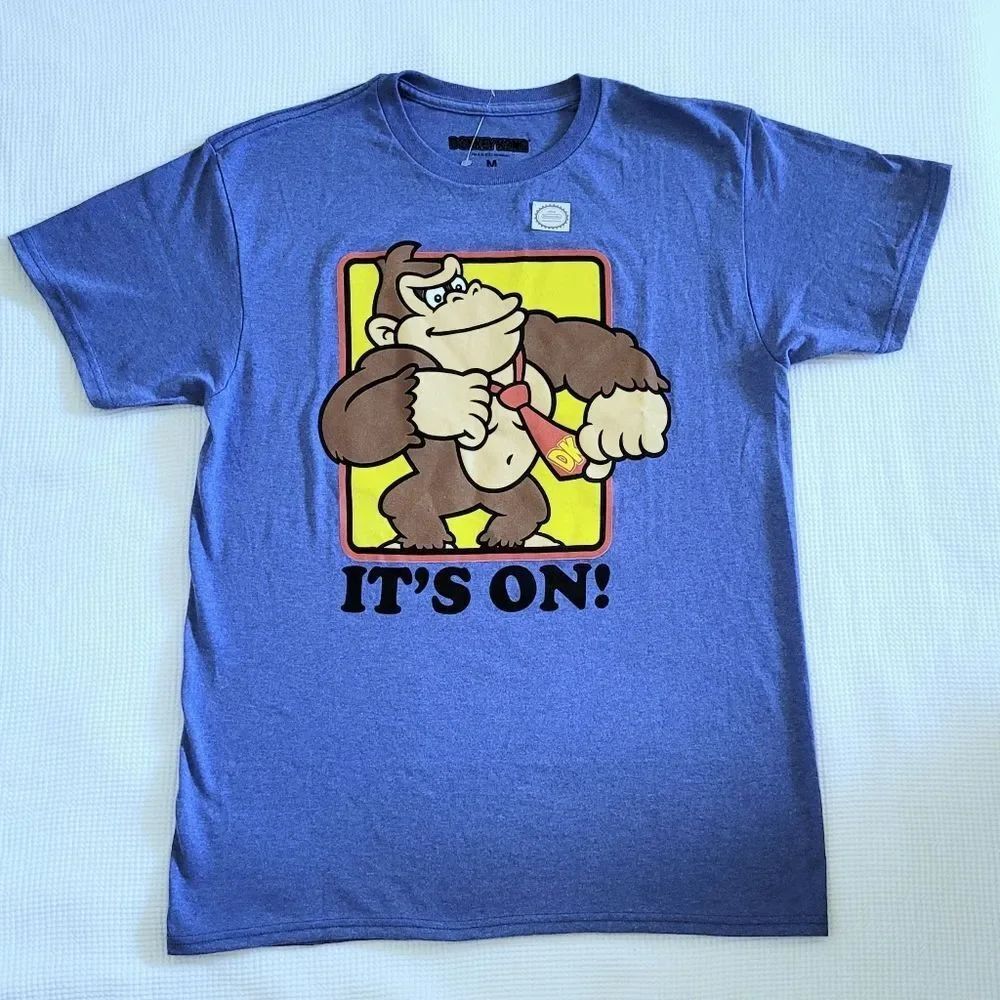 Nintendo🎮 Donkey Kong🦍 "It's On" Graphic Tee👕 - NWOT